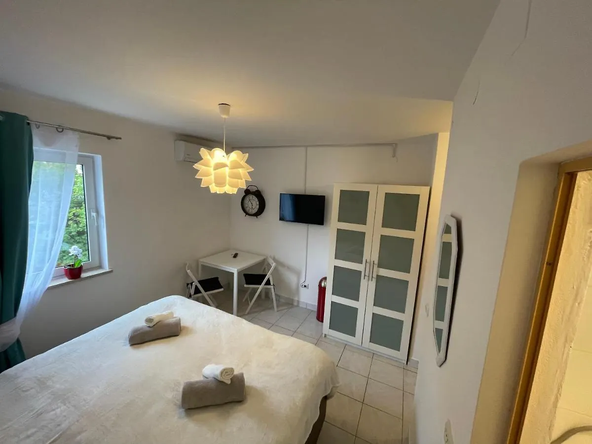 Haus Enna Apartment 2 Top Lage 1 Og Medulin Croatia