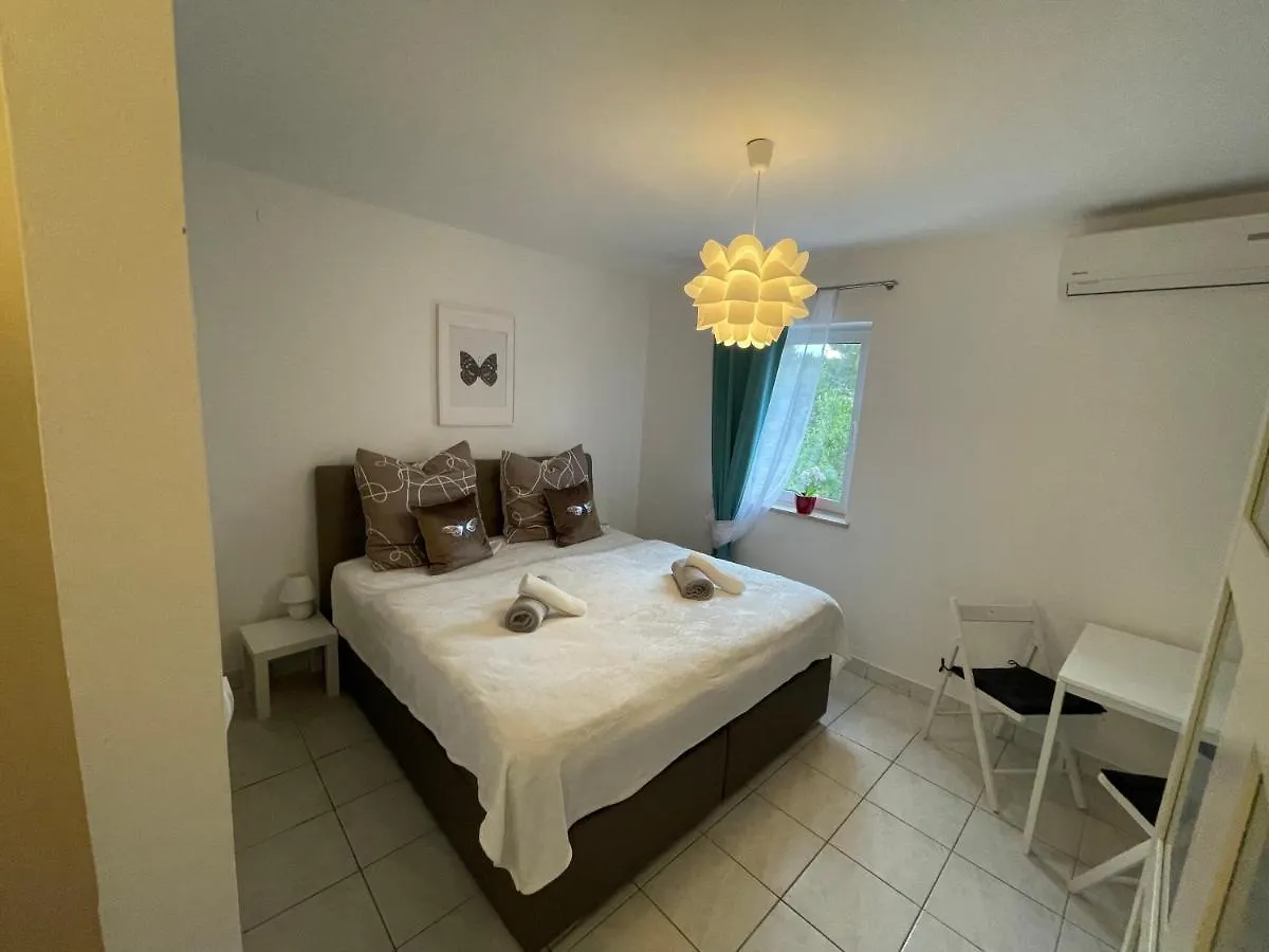 Haus Enna Apartment 2 Top Lage 1 Og Medulin 0*,